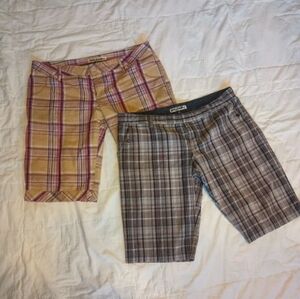 Womens volcom sz 11 shorts